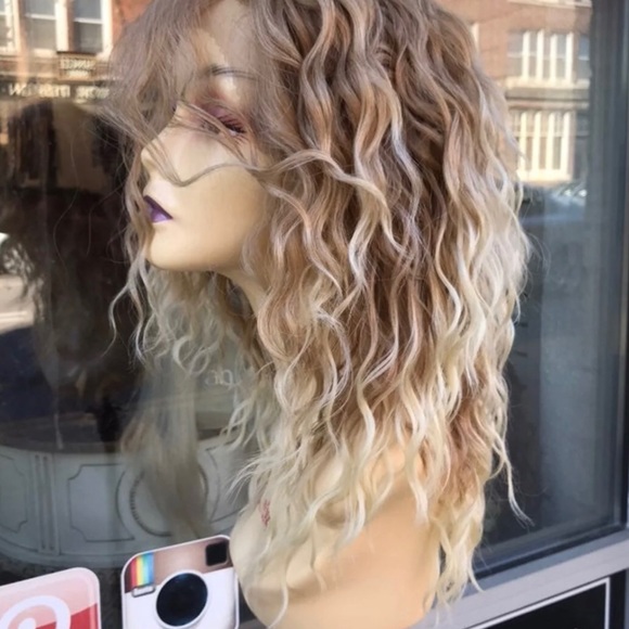 Blonde 27/613 curly adjustable cap lace wig 2020 main image 5
